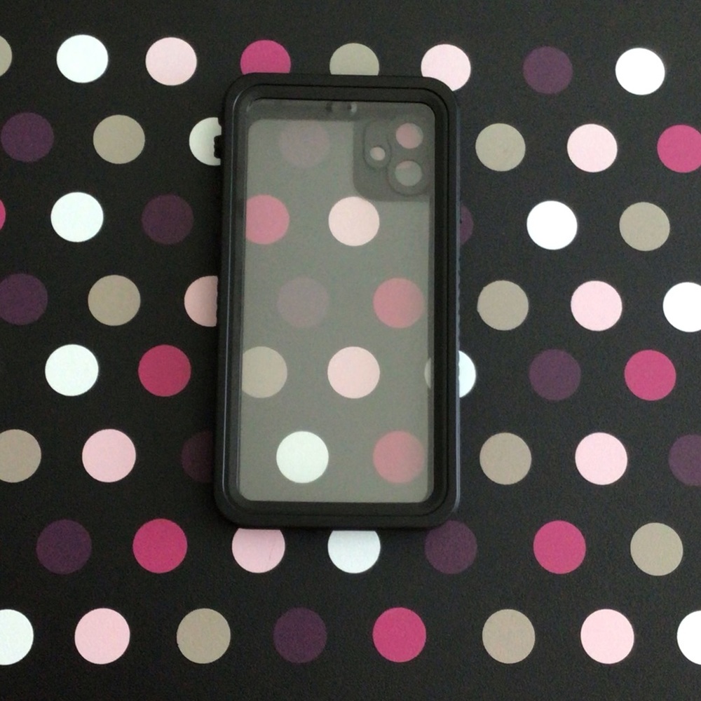 Black iPhone 11 Waterproof Case